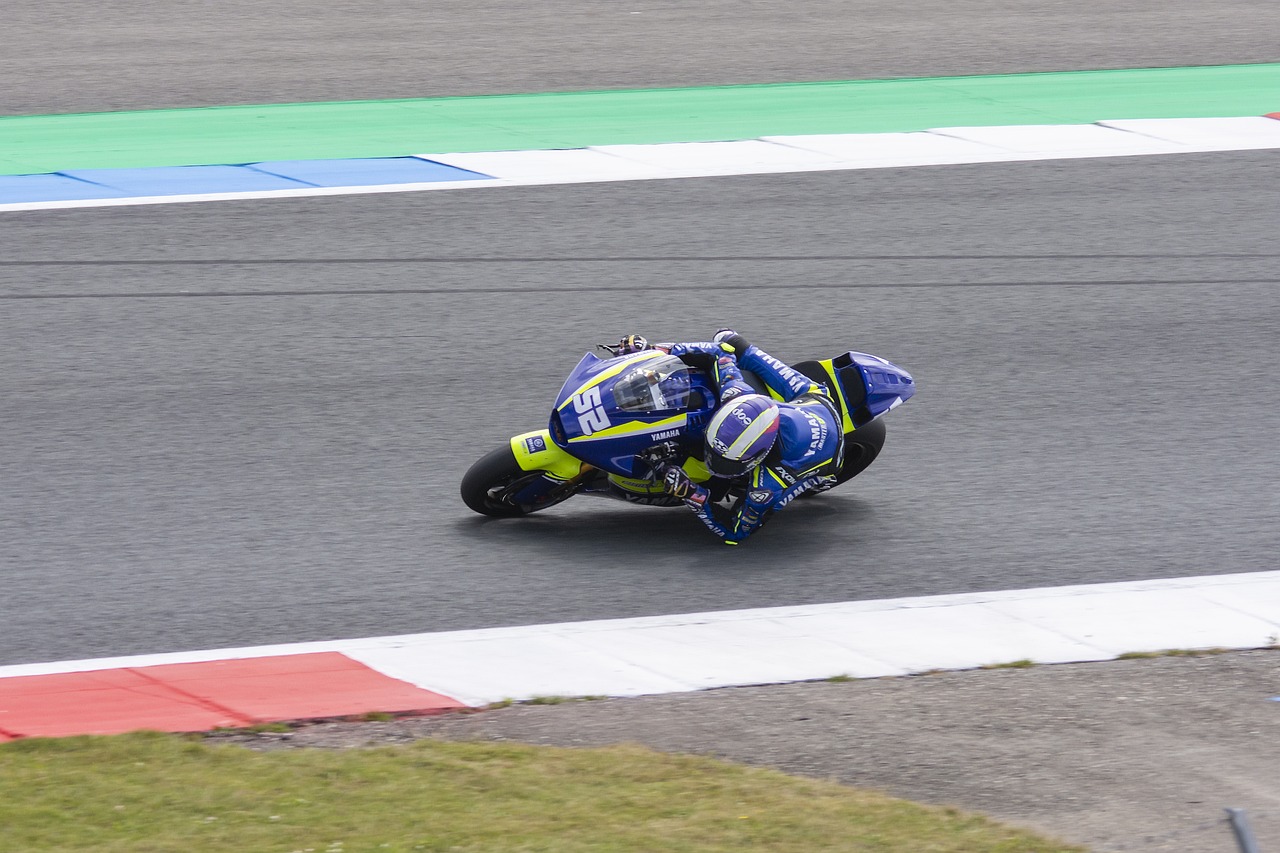 同时也继续 同时也继续