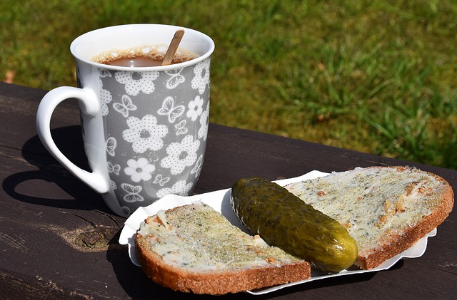 直致力於克 直致力於克